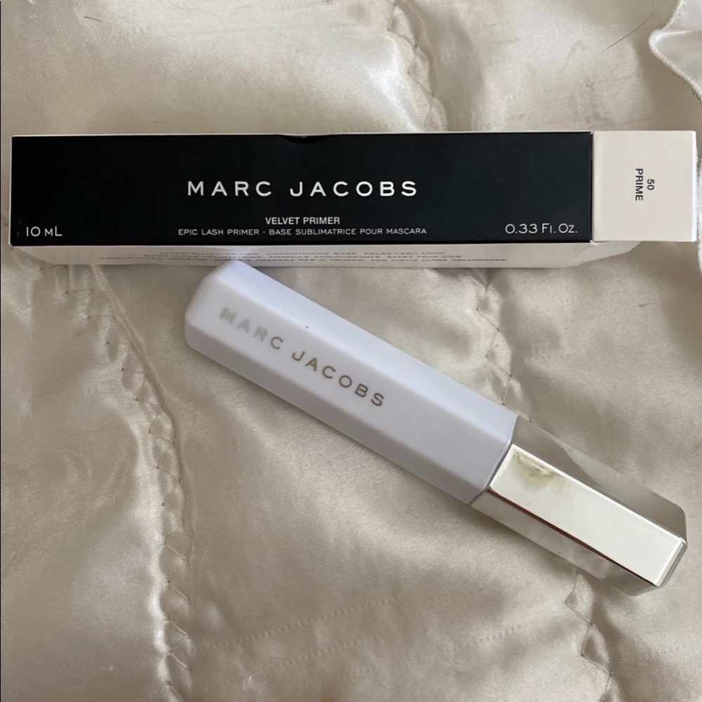 Marc Jacobs Velvet lash primer